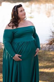 Curvy Maternity Clothes