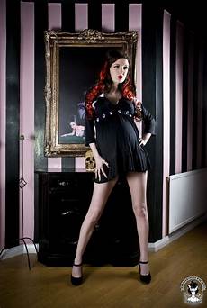 Edgy Maternity Clothes