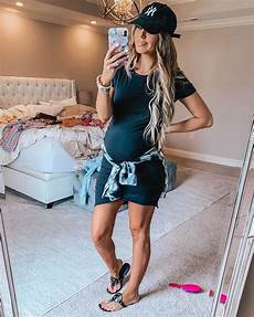 Maternity Outfits