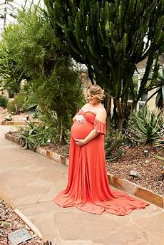 Maternity Shoot Outfits