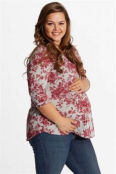 Plus Size Maternity Outfits